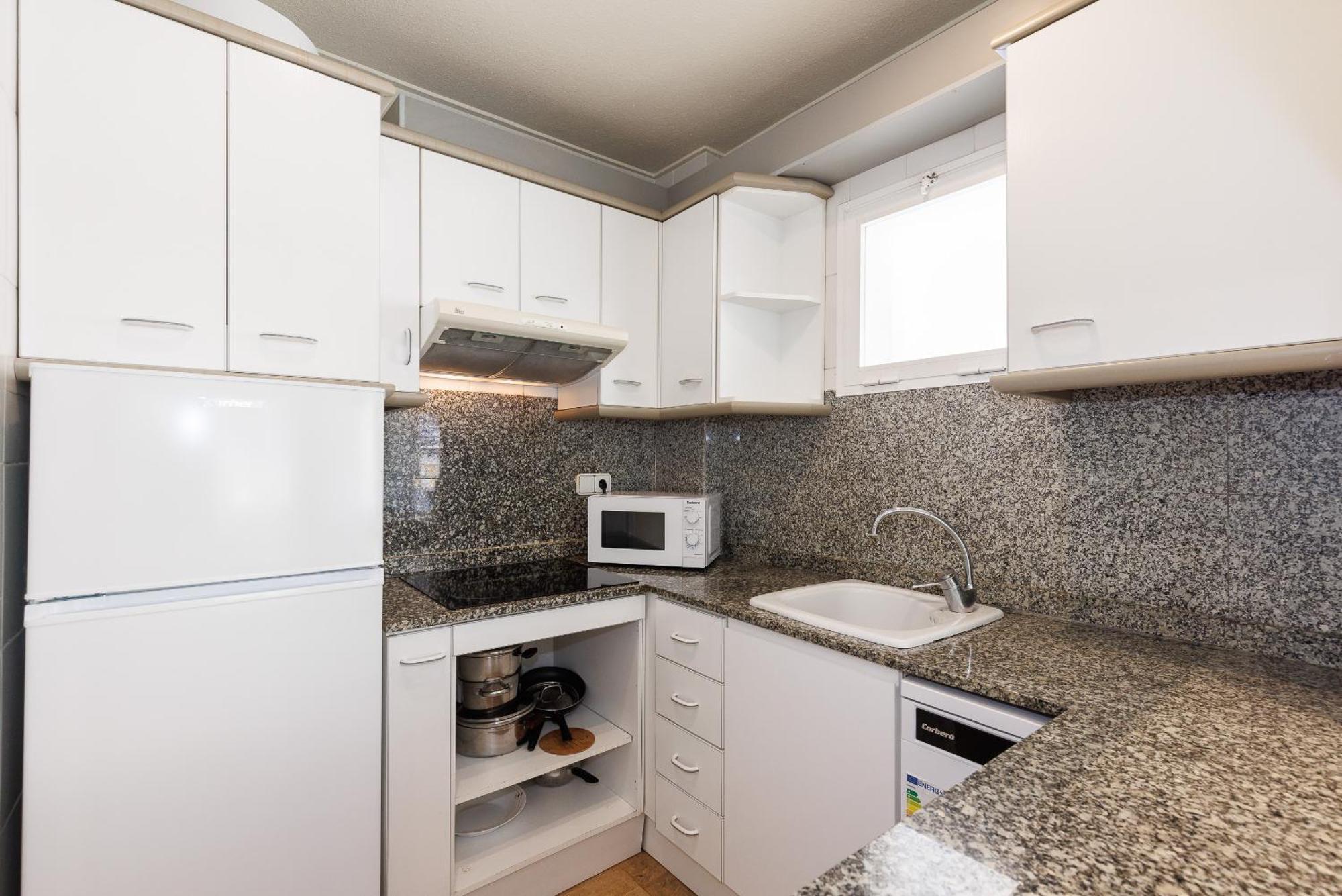 Uhc Center Apartments Salou Room photo